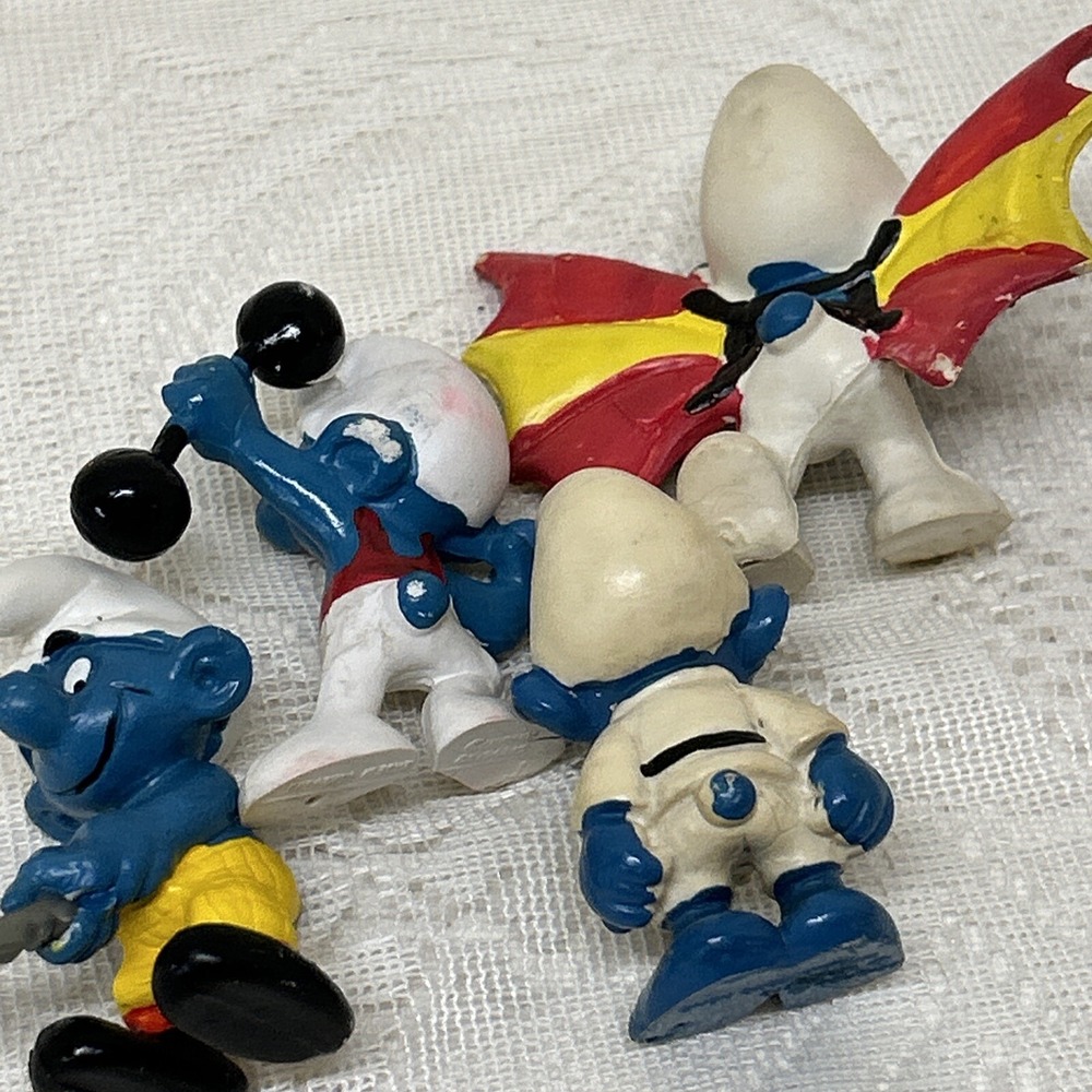 Peyo Schleich Smurf‎ PVC 4 Figures Sports Hang Glider Karate Golf Weight Lifter - Picture 6 of 11